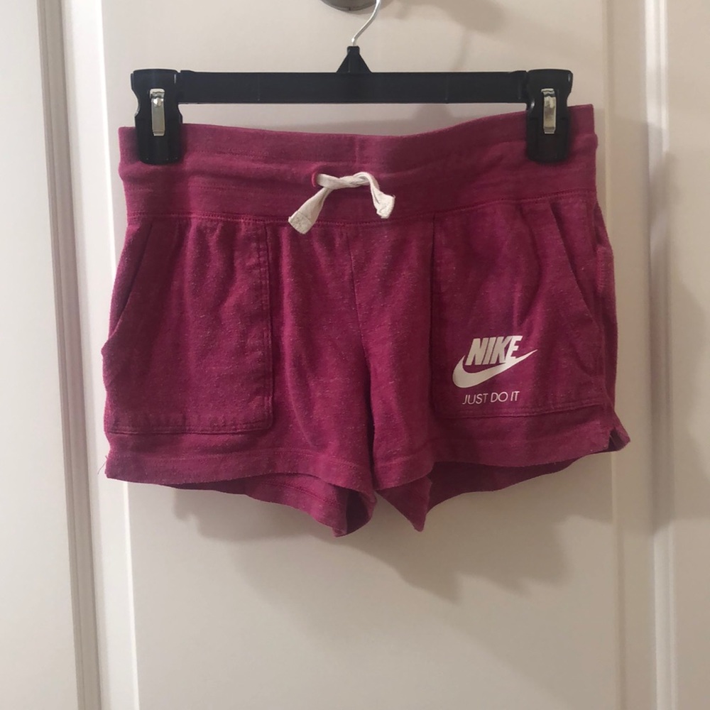 Nike pink cotton shorts